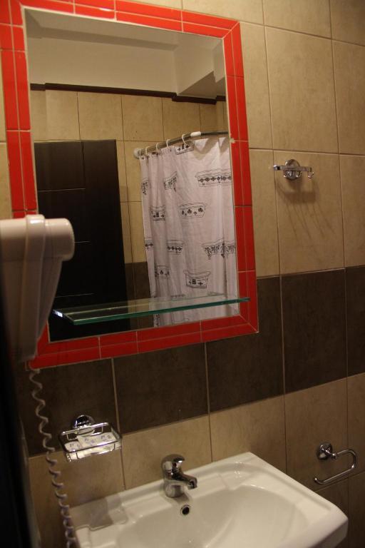 Viktoria Hotel Paralía الغرفة الصورة