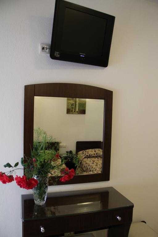 Viktoria Hotel Paralía الغرفة الصورة
