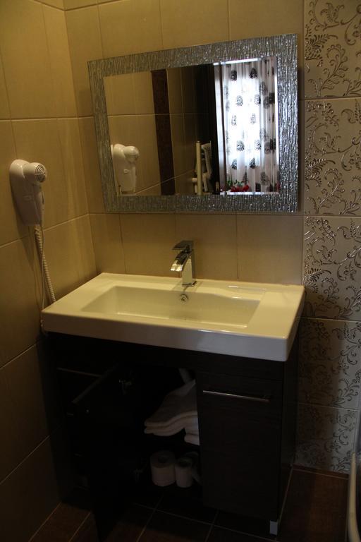 Viktoria Hotel Paralía الغرفة الصورة
